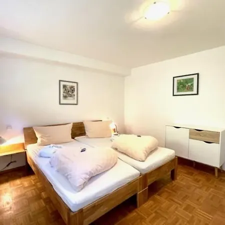 Ferienwohnung Langenfelder Daire